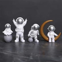 Astronaut Table - 4 Pieces